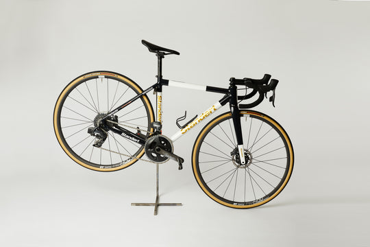 FINGERSCROSSED #PLUS MINUS BIKESTAND RAW