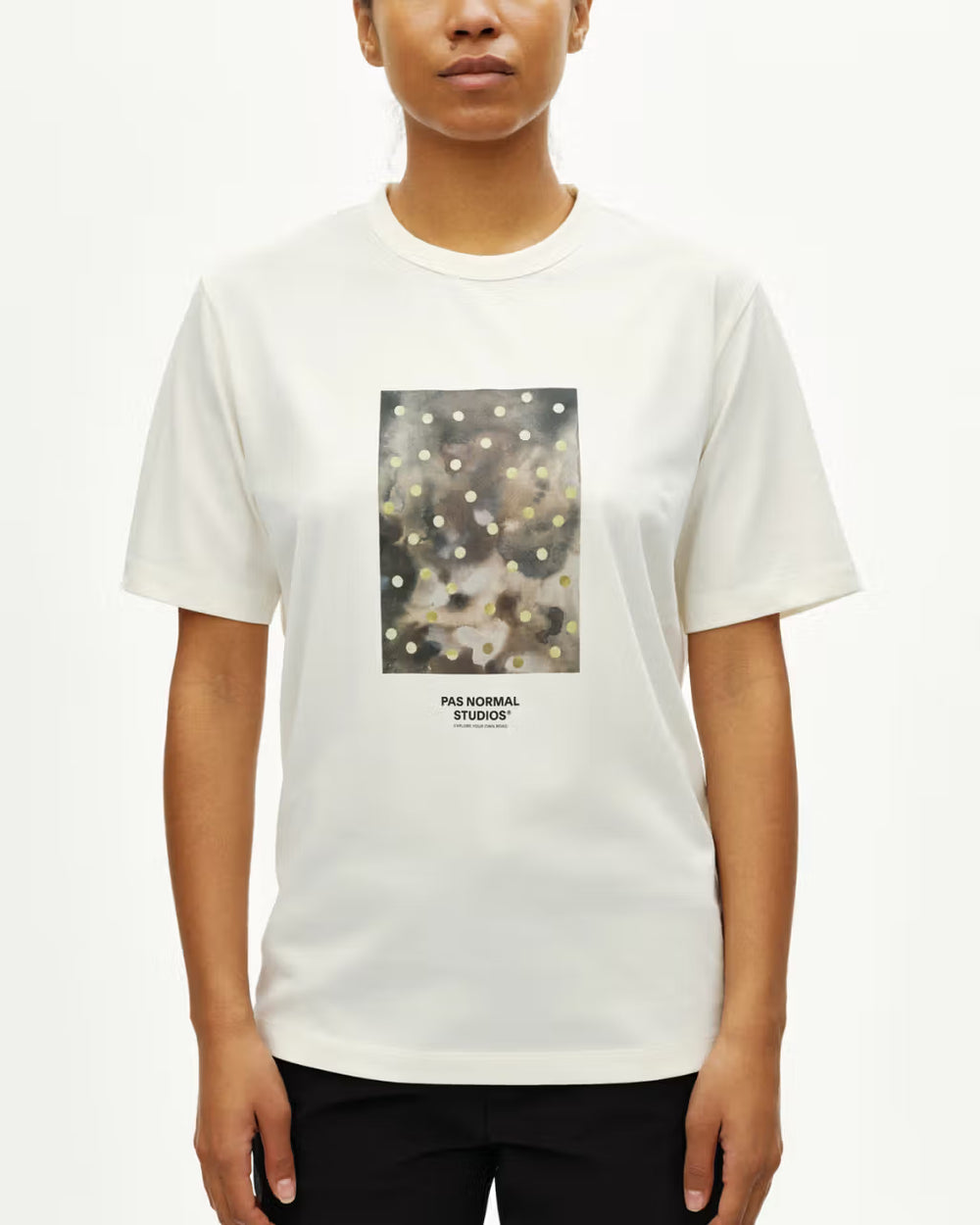 PAS NORMAL STUDIOS Off-Race Tech Graphic - Off White Camiseta