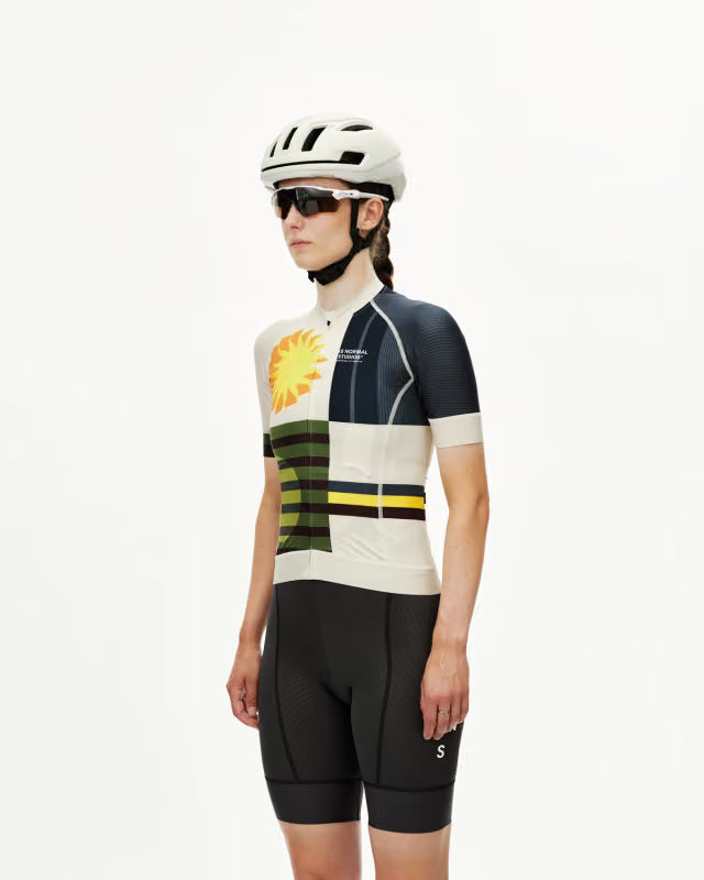 PAS NORMAL STUDIOS Mechanism AOP International Sand Maillot Ciclismo Mujer