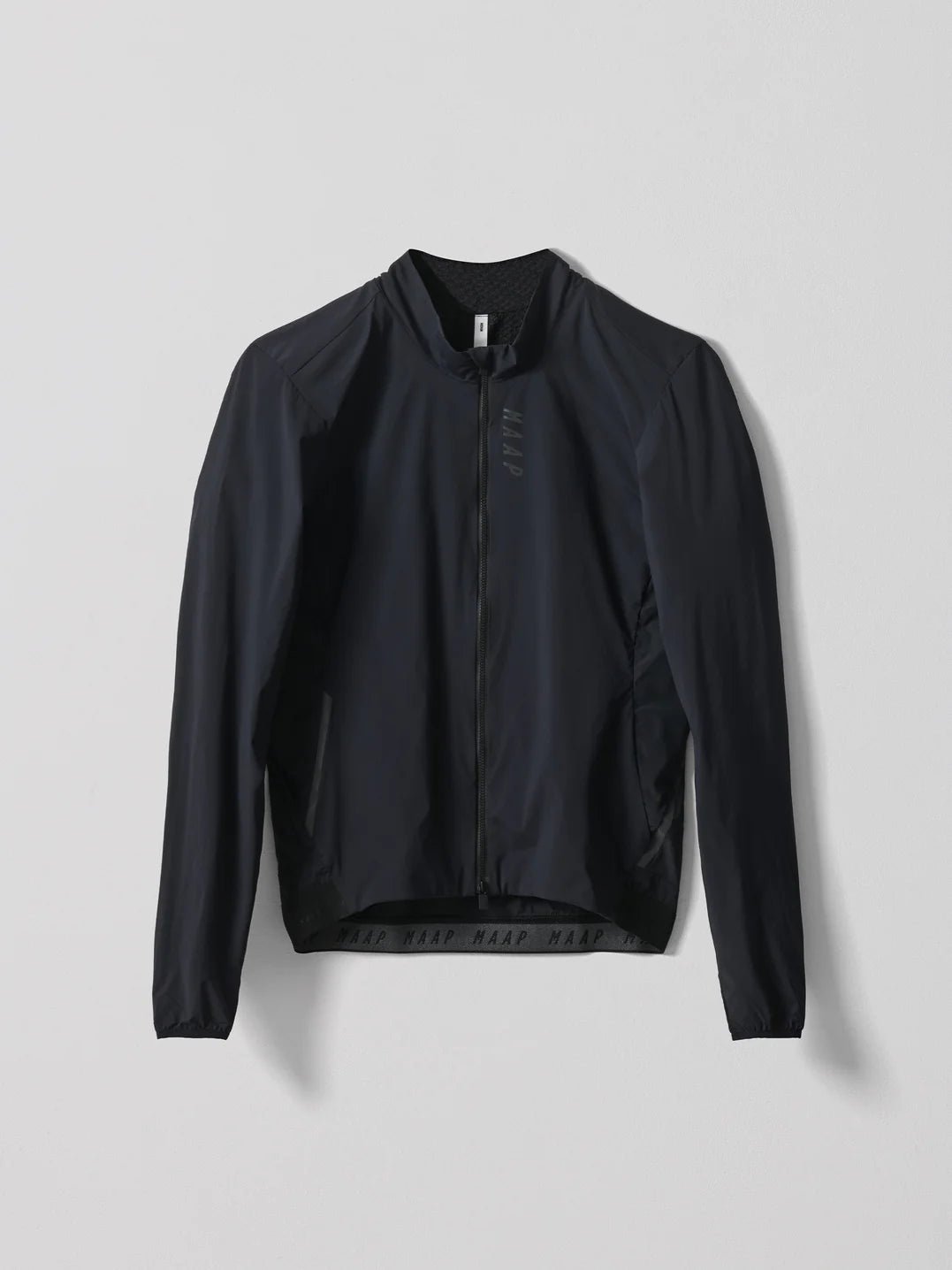 MAAP Flow Insulated Chaqueta Negra Hombre - La Cumbre