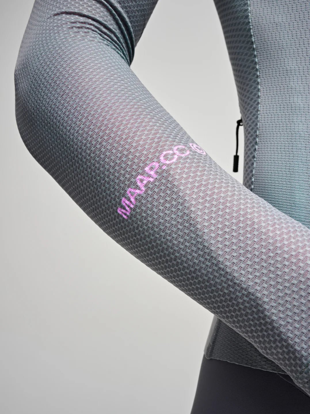 MAAP Blaze Pro Air LS Jersey 3.0 Gargoyle Maillot Hombre - La Cumbre