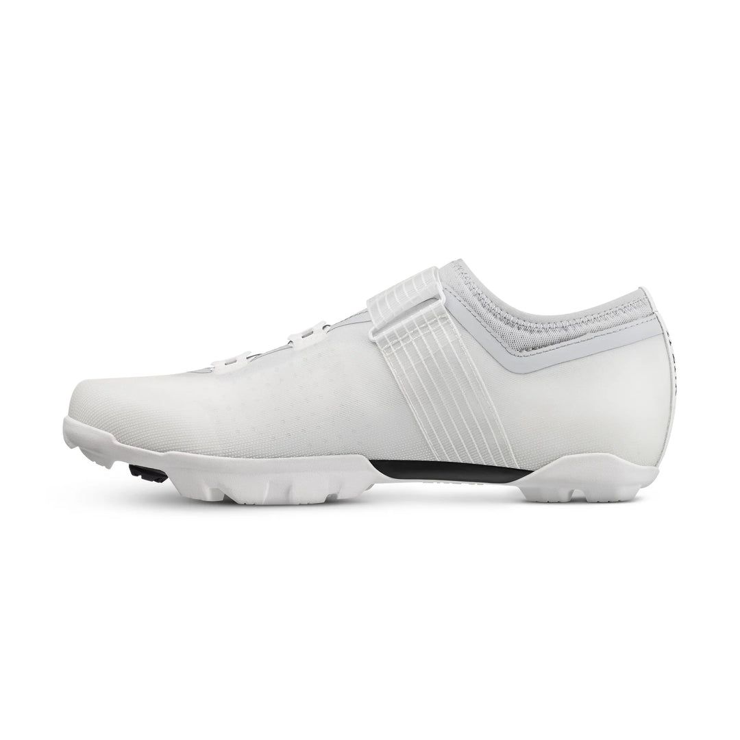 FIZIK Vento Ferox Carbon 2 White/Light Zapatillas Ciclismo Gravel/MTB - La Cumbre
