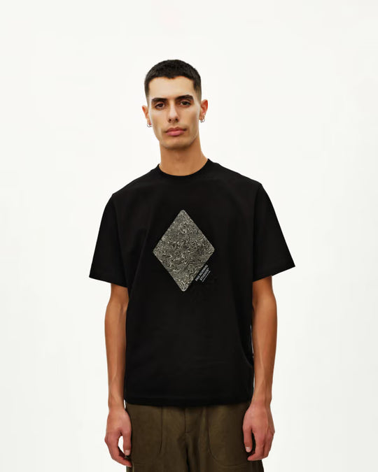 PAS NORMAL STUDIOS Off-Race Graphic T-Shirt - Black Camiseta